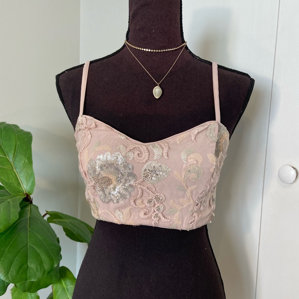 Cropped Spaghetti Strap Sequin Tank Top - Picture 8 of 12